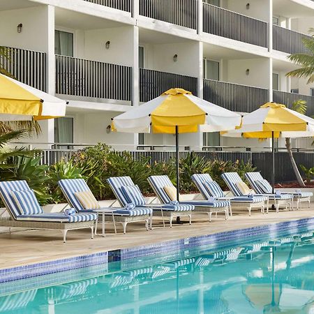 The Beachcomber Hotel & Resort, Ascend Hotel Collection ทูคลีย์ ภายนอก รูปภาพ The pool at The Standard, East Village