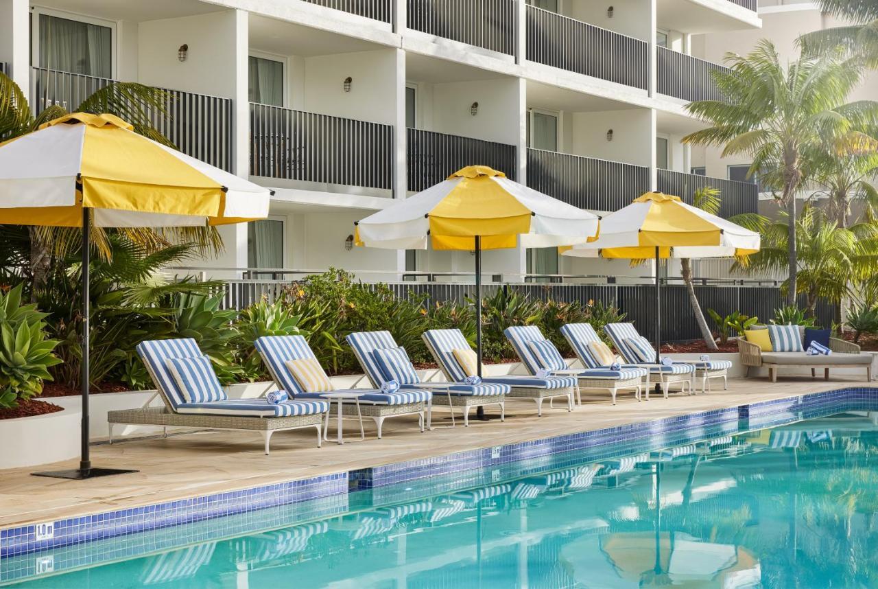 The Beachcomber Hotel & Resort, Ascend Hotel Collection ทูคลีย์ ภายนอก รูปภาพ The pool at The Standard, East Village